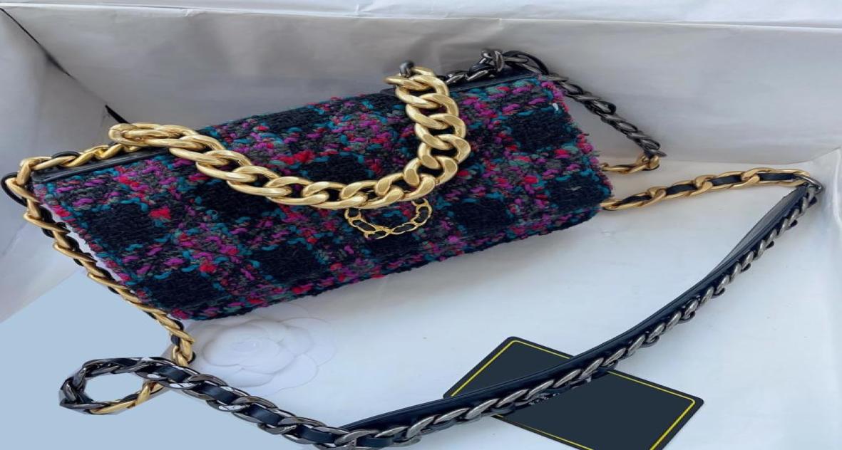 

22K 19 WOC Wool Tweed Wallet Purse Bags Gold Metal Chain Handle Totes Crossbody Shoulder Handbags Card Holder Multi Pochette Desig1830425, Red