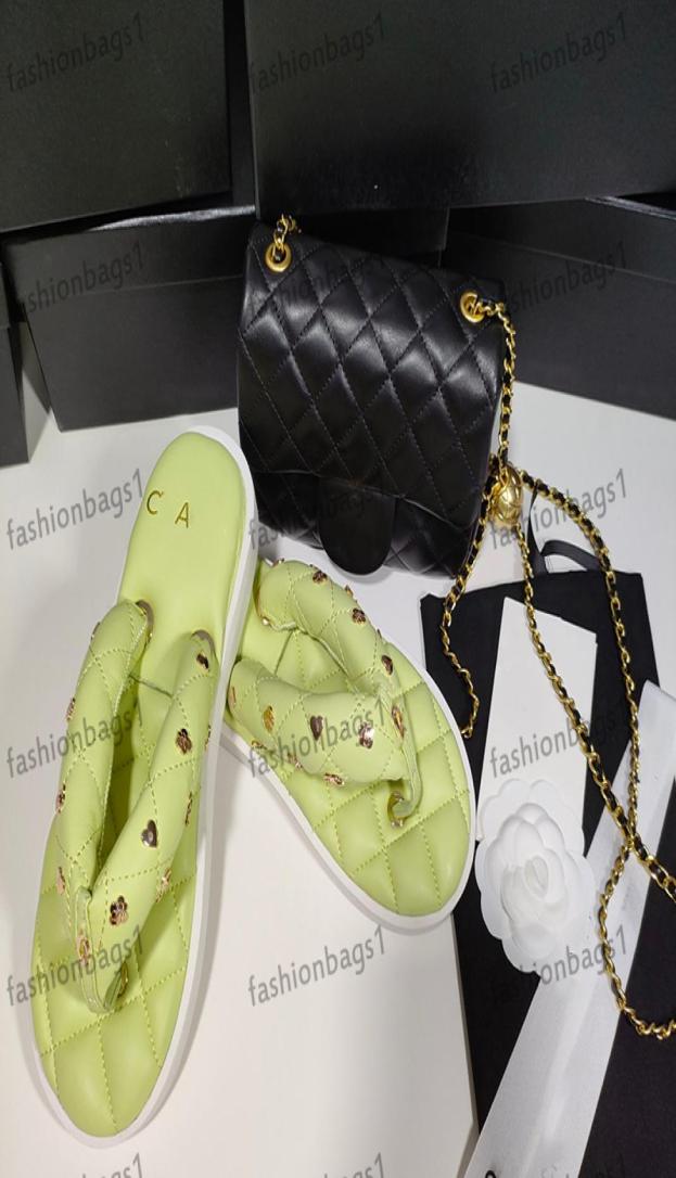 

Womens Flipflops Super Soft Sheepskin Flat Sandals Round Head Slide Slippers Hardware Metal Buckle Nonslip Flats Beach Brand Des1465546, Forest green