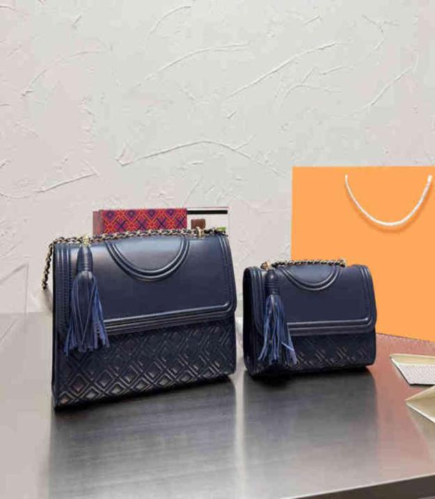 

Shoulder Bags Luxury Brand Fashion Simple Square Tassel Bag Women039s Designer High Quality Real Leather Chain Phone Handbags 23972637, Navy