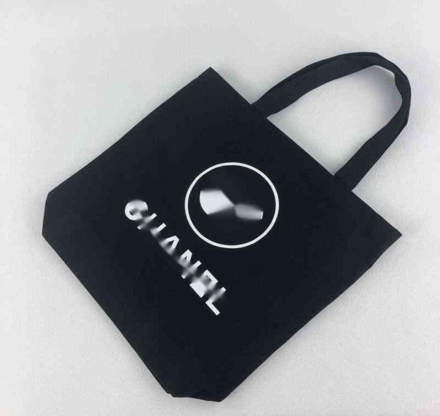 

Brand design Letter Quilted shoulder Chain CC bag lambskin woman039s Jumbo Maxi GST shopping Bags caviar Leather vintage handba4032422, Sky blue