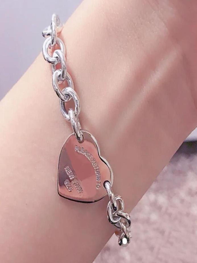 

Love Charm Bracelets 100 925 Sterling Silver Heart Bracelet Original Authentic Classic Key pendant Exquisite Wedding Couple thick2629888