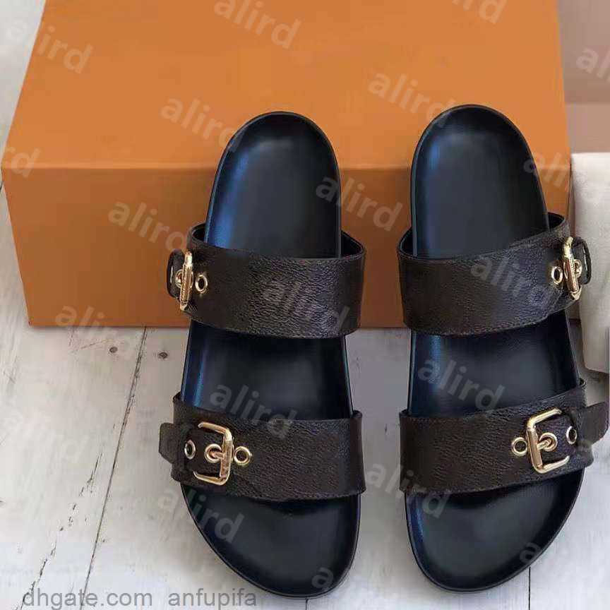 

Classic Luxury designers sandals Summer slippers womens beach Cartoon Big Head Slipper Designer Leather Flat woman Belt buckle sandal Hotel Bath slides, With box