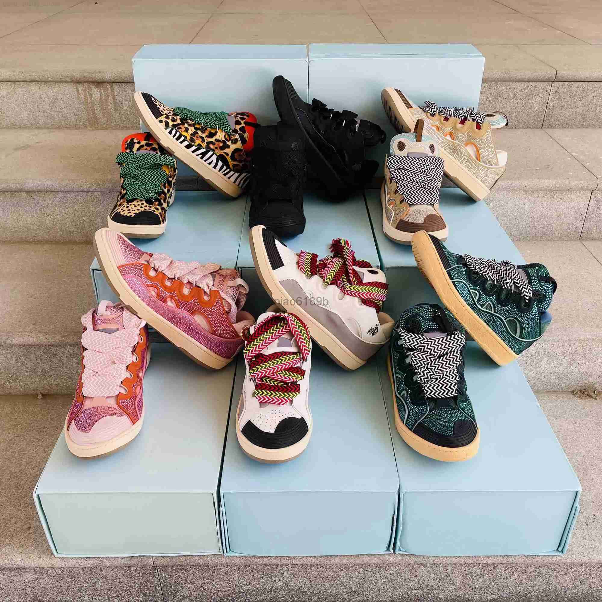 

dress shoes Designer Leather Curb Sneakers Paris Suede Leather Shoes Women  Low Top Lace up 90s Embossed Calfskin Casual Sport Skate shoe, Lvns623-1