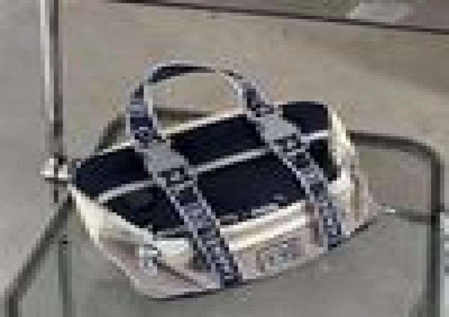 

Evening Bags Small Fragrance Vintage Medieval Diagonal Straddle Portable Sports Waist Men039s and Women039s Chest Square Lab9539420, Sky blue