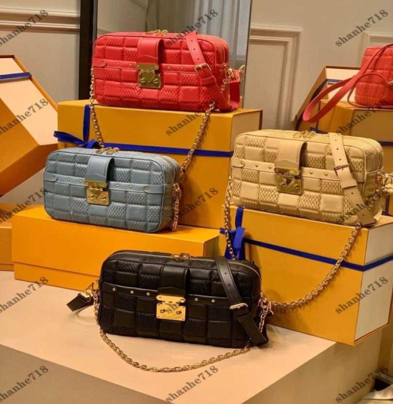 

Relief Plaid Damier Pochette Troca wallet PM Men Women Shoulder Crossbody Bags Designer Handbags Lady Camera Purses Messenger Bag 9885969, Fuchsia