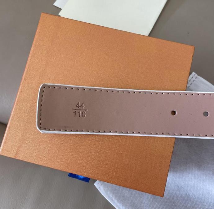 

2023 whole Belts Mens Belt Fashion Belts Men Leather Black Business Women Big Gold Buckle Womens Classic Casual Ceinture NO Bo7351129