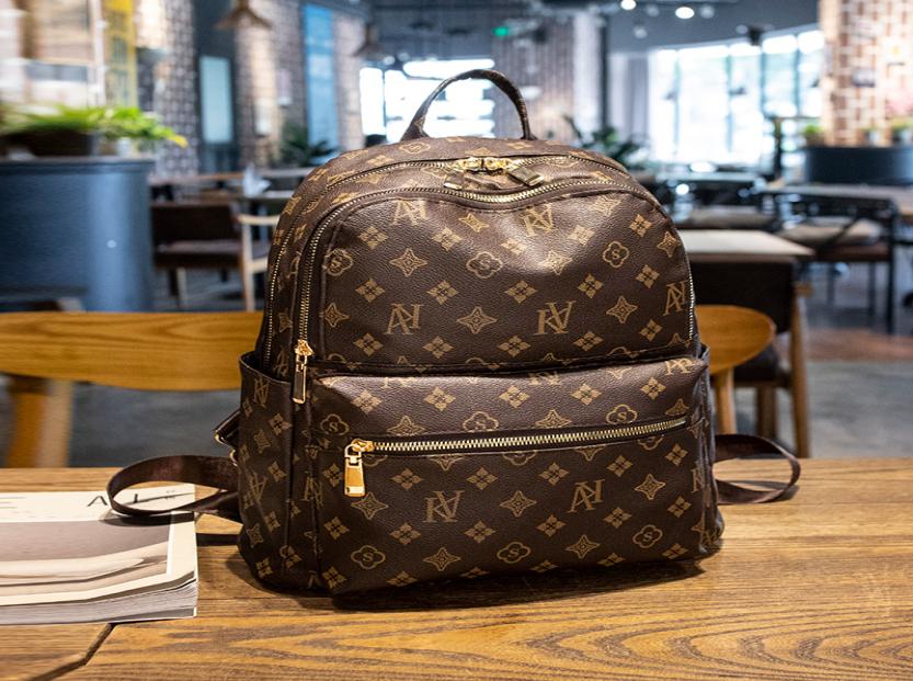 

High Quality Luxury Brand Women Traveling Backpack Large Capacity Designer Handbags High Quality Leather Totes Chain Shoulder Cros1122913, Black