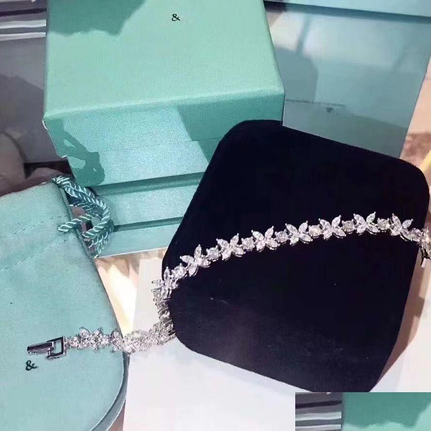 

Charm Bracelets Luxurys Designers For Women Bracelet Trendy Fashion Elegant String Of Beads Party Diamond Jewelry Gift Wholesale Bir Dh5Yp