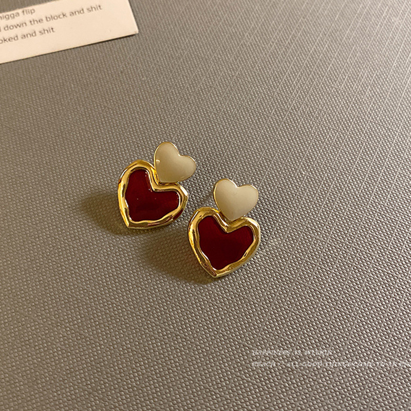 

Trendy Sweet Burgundy Enamel Heart Earrings for Women Girl Gold Color Metal Love Heart Hanging Dangle Earrings Vintage Jewelry