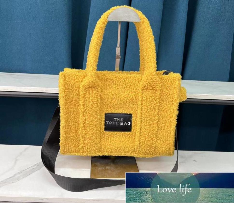 

Top Large Capacity Shoulder Bags Autumn Winter Plush Handbag Beige Cute Crossbody Bag Tote High Satchels Woman Fashion2697281, Sky blue