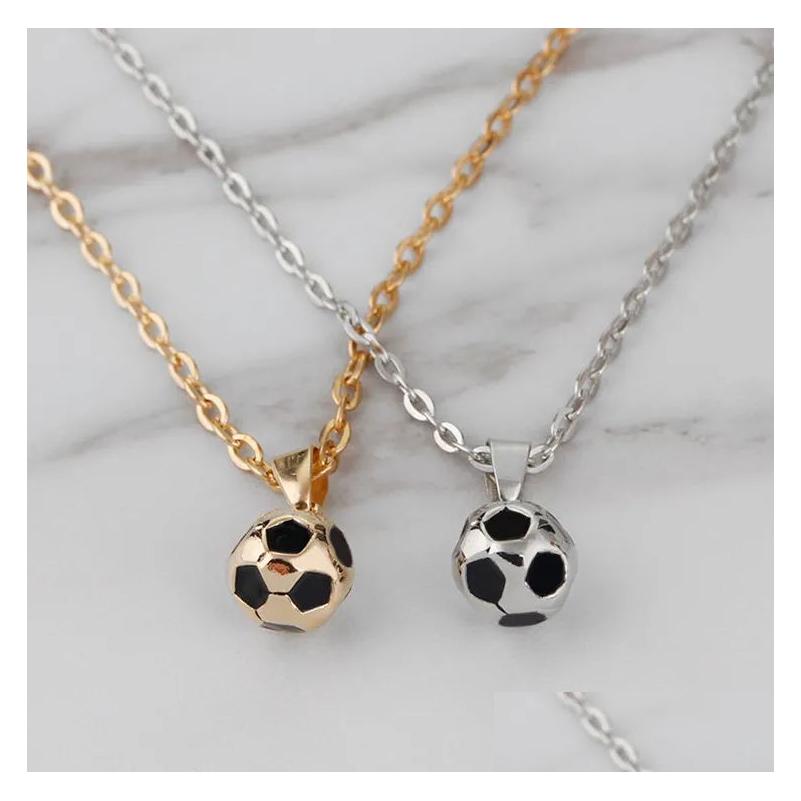 

Pendant Necklaces Fashion Football Gold Necklace Woman Mens South American Sier Plated Short Alloy Man Pendants Jewelry Friend Drop D Dh1Nf