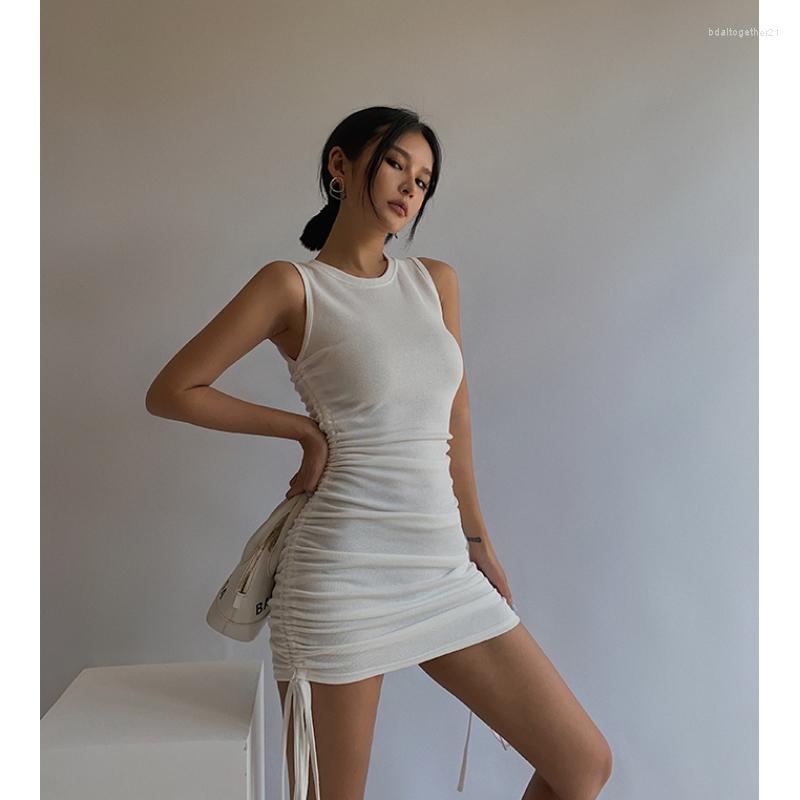 

Casual Dresses White For Women 2023 Sleeveless Wrinkle Dress European And American Style Sexy Chic Specific Female Short Summer Skirt