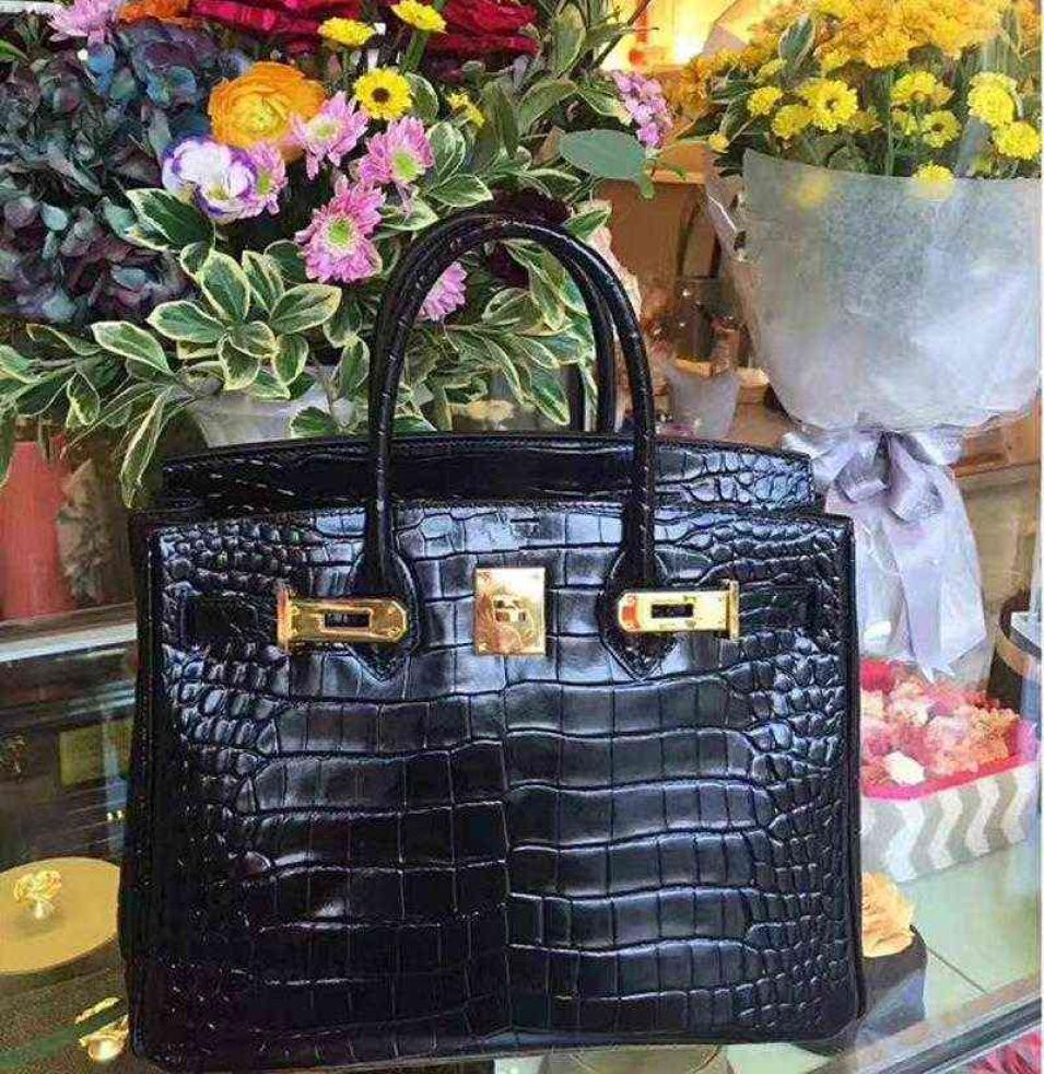 

2022 New Alligator Pattern Platinum Handbag Soft European and American Brand Handbag Women039s Leather Handbag2007185, Red