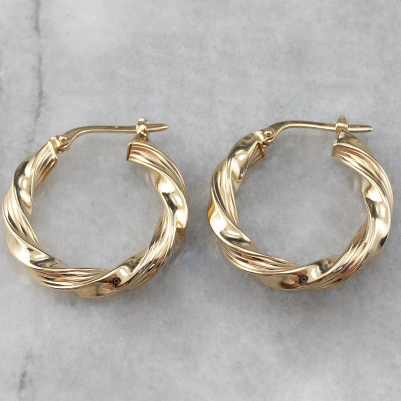 

Classic Fashion Gold Colors Hoop Earrings Simple Metal Round Twist Punk Earrings for Women Engagement Wedding Jewelry
