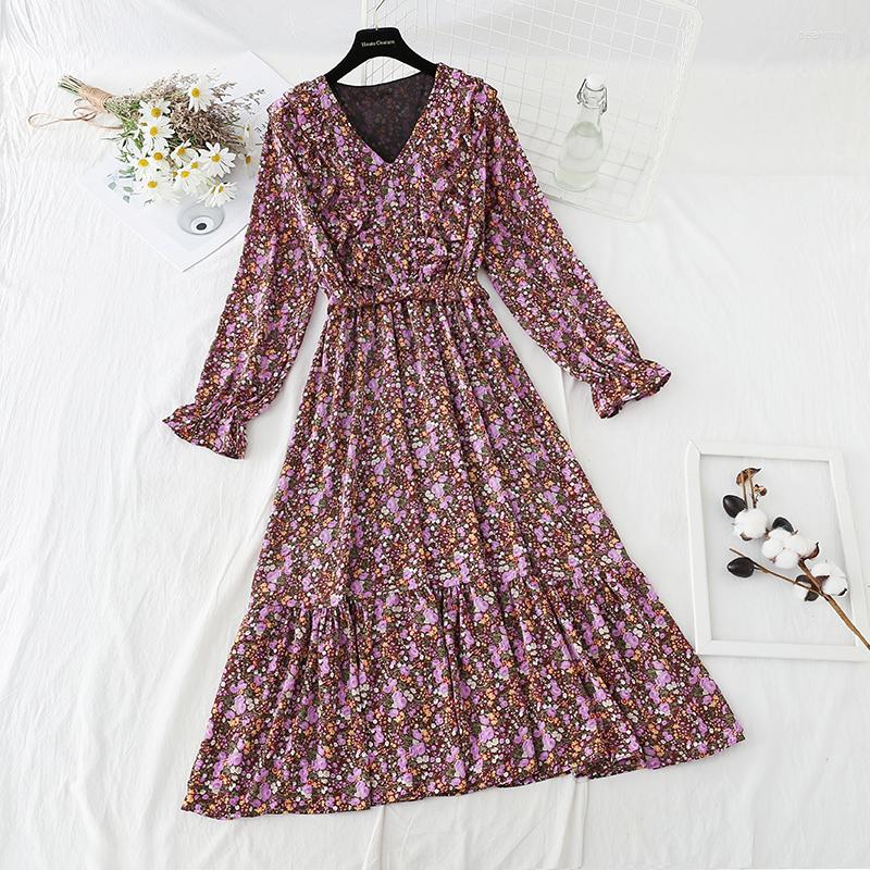 

Casual Dresses Women Chiffon Long Dress Floral Print Lotus Sleeve A-line Vestidos Spring Autumn Elegant Vintage V Neck Elastic Waist, Beige