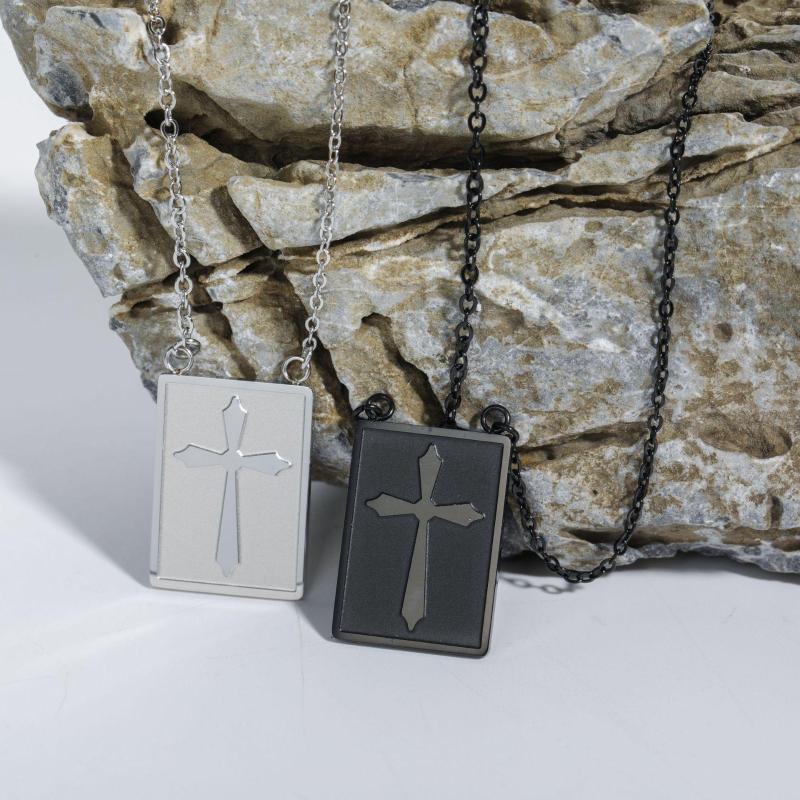 

Pendant Necklaces Trendy Men's Jesus Cross Square Tag Necklace Religious Stainless Steel Christian Crucifix Fashion Jewelry Gifts