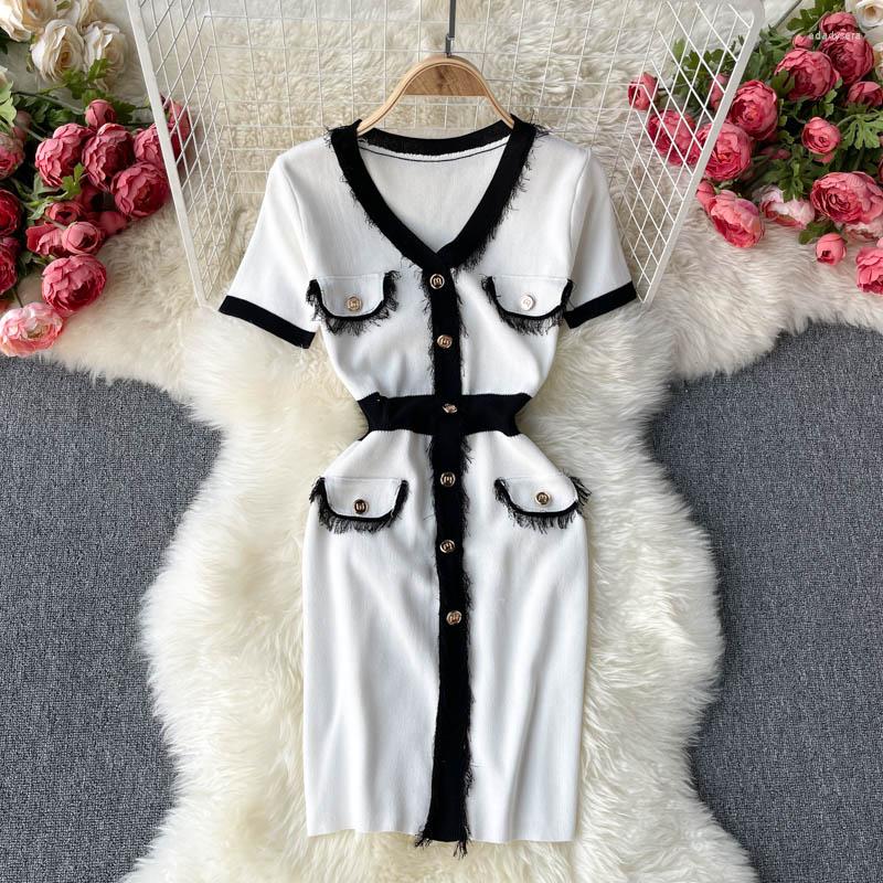 

Party Dresses Summer Pocket Stitching For Women V-neck Sexy Fashion Temperament Dress Short Sleeve 2023, Black