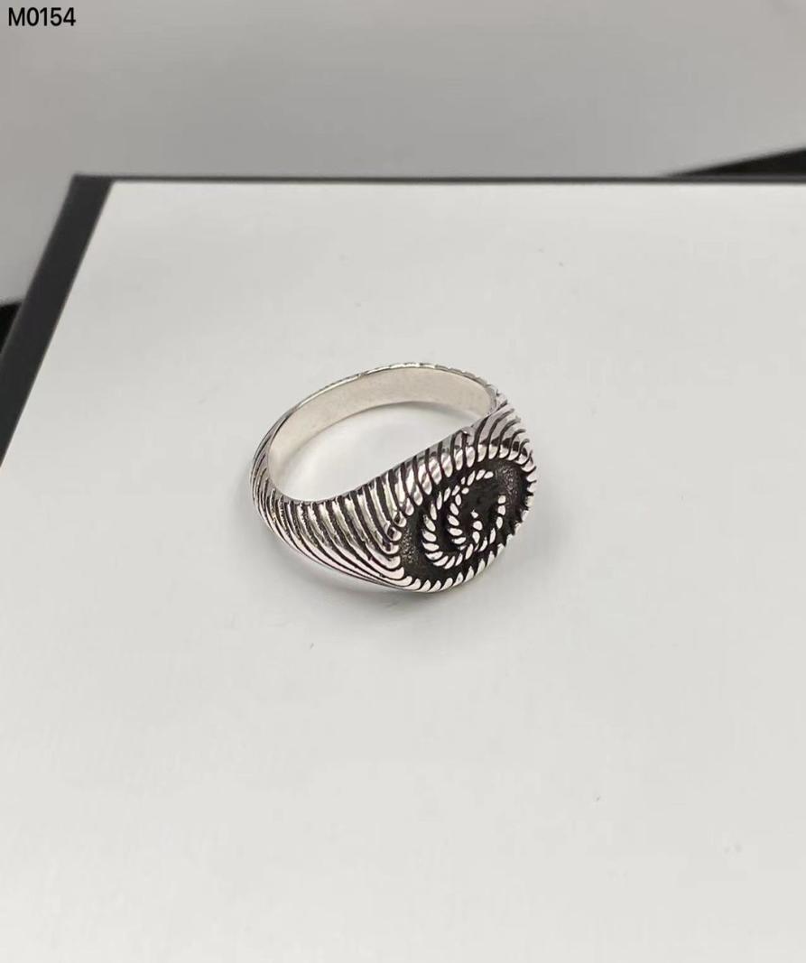 

Top Quality Luxury SimpleWith Side Stones Stainless Steel Couple Rings Fashion Ladies Designer Jewelry34727098