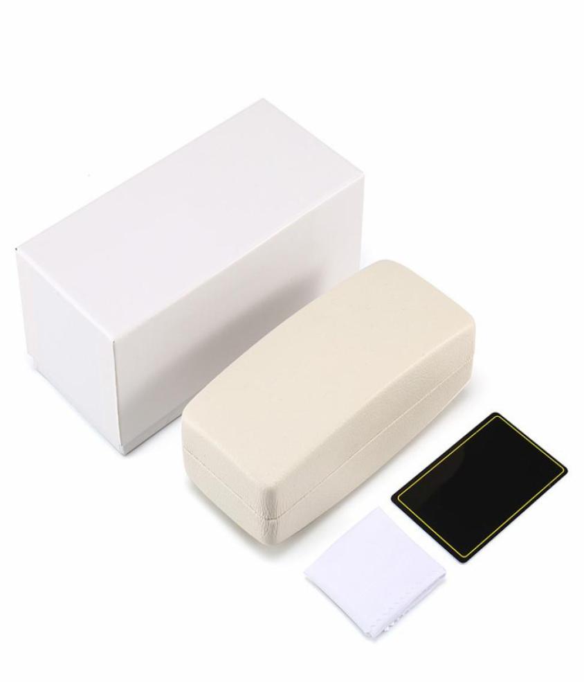 

White leather suit glasses case fashion brand men and women sunglasses box cloth card 4 pieces set3701858