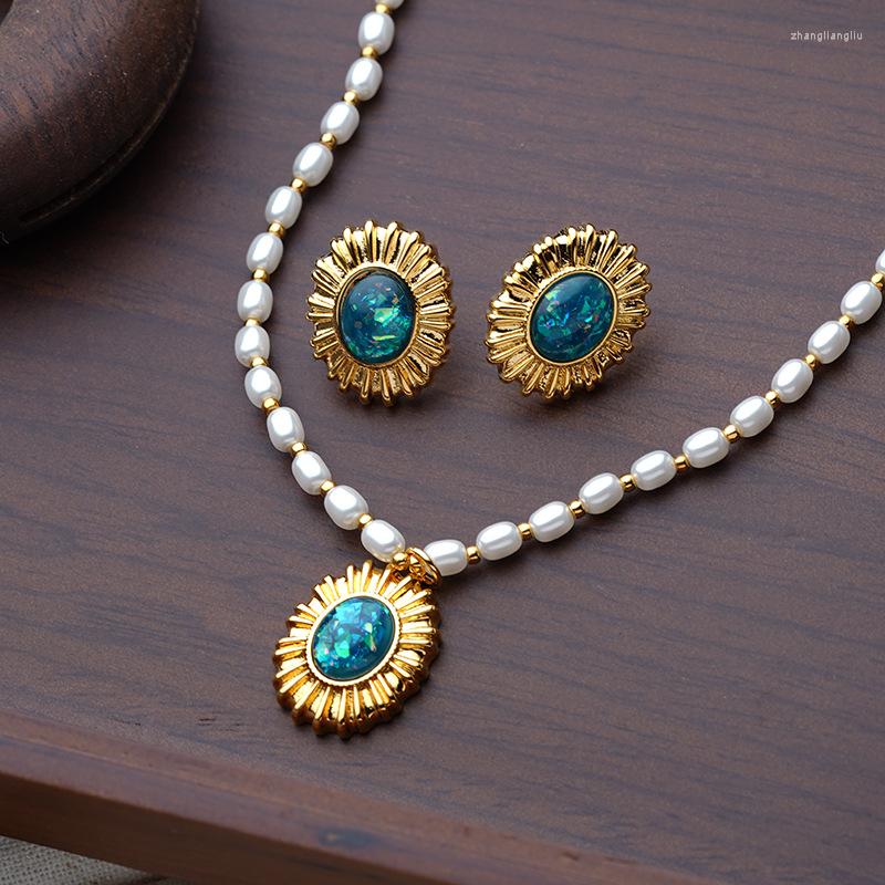 

Chains Pearl Necklace All Match Personality Pendant Sweater Chain Clavicle