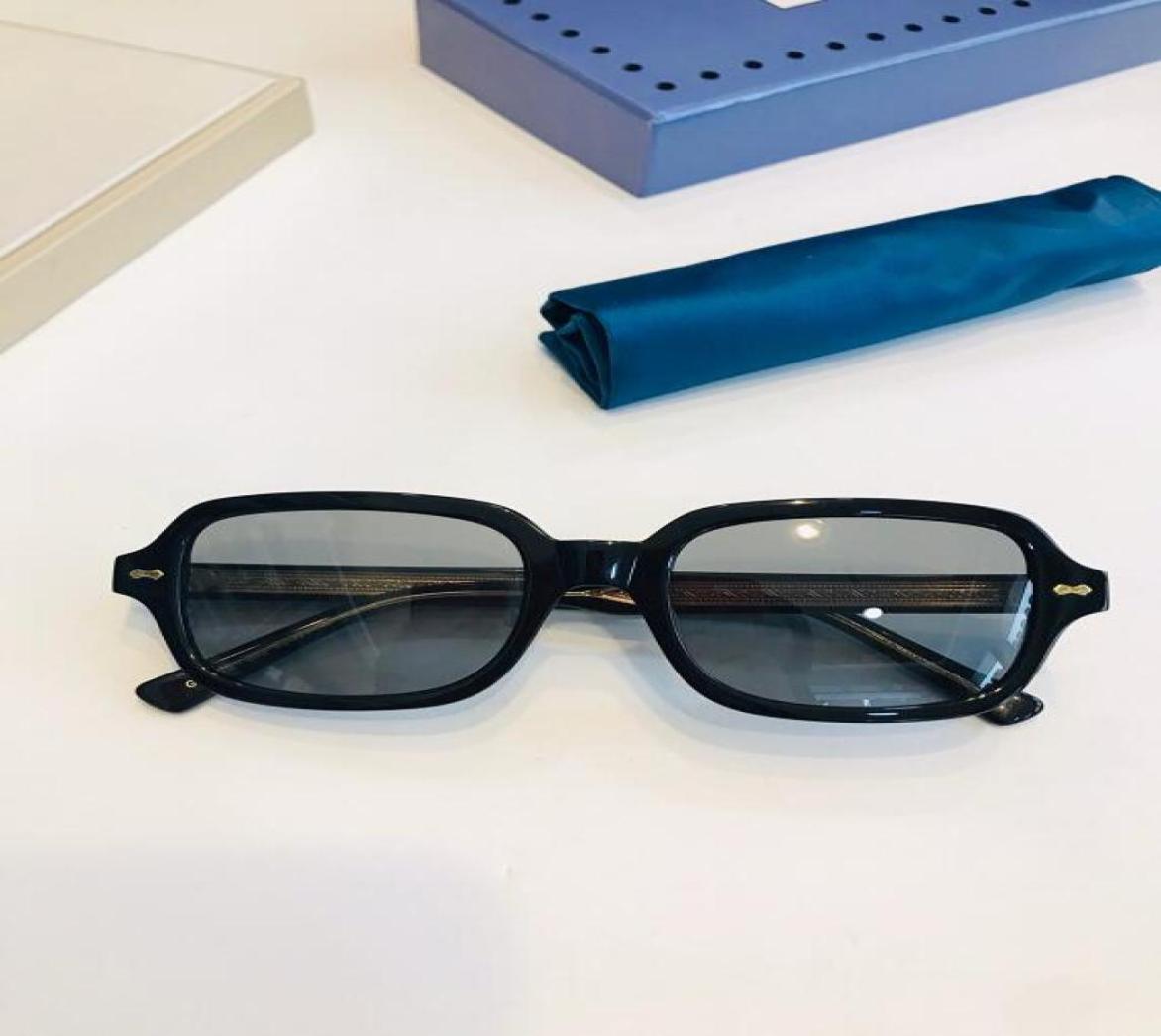 

New fashion women sunglasses 0072 men sunglasses simple and generous men sun glasses outdoor uv400 protection eyewear with case1215137