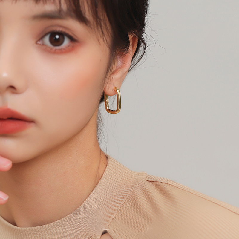 

LByzHan Prevent Allergy Silver Earrings Charm Women Trendy Jewelry Vintage Simple O Shaped Party Accessories Gifts