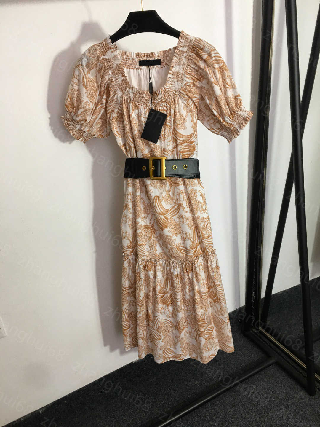 

23ss women dresses summer Dress womens designer clothing Elegant temperament printed belt closed waist short-sleeved dress High quality womens clothing, 11