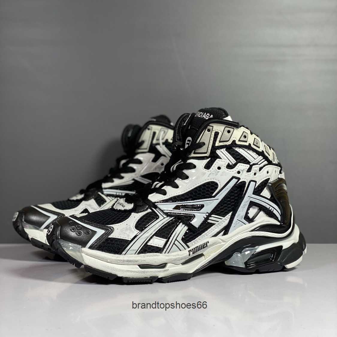 

Top Runner Sport 23 2023 Graffiti Thick Mens Edition Shoe Paris Generation Old Designer Dirty Shoes Balencg Sole Sports Couple Zhi1, 19