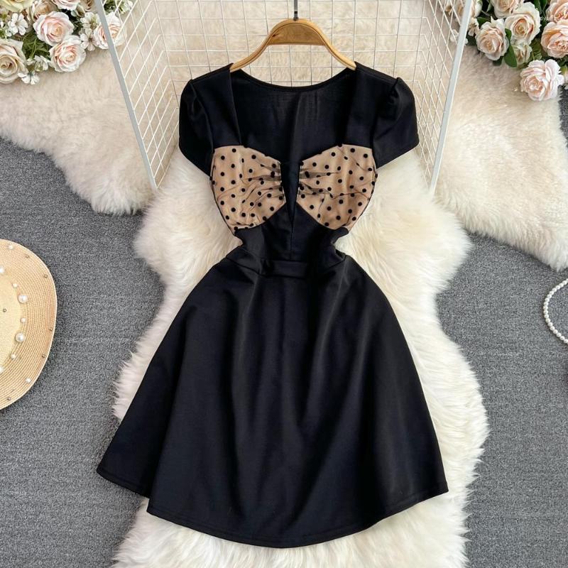 

Party Dresses 2023 Summer Black Hepburn Short Sleeve Square Neck Polka Dotted Waist A-line Dress