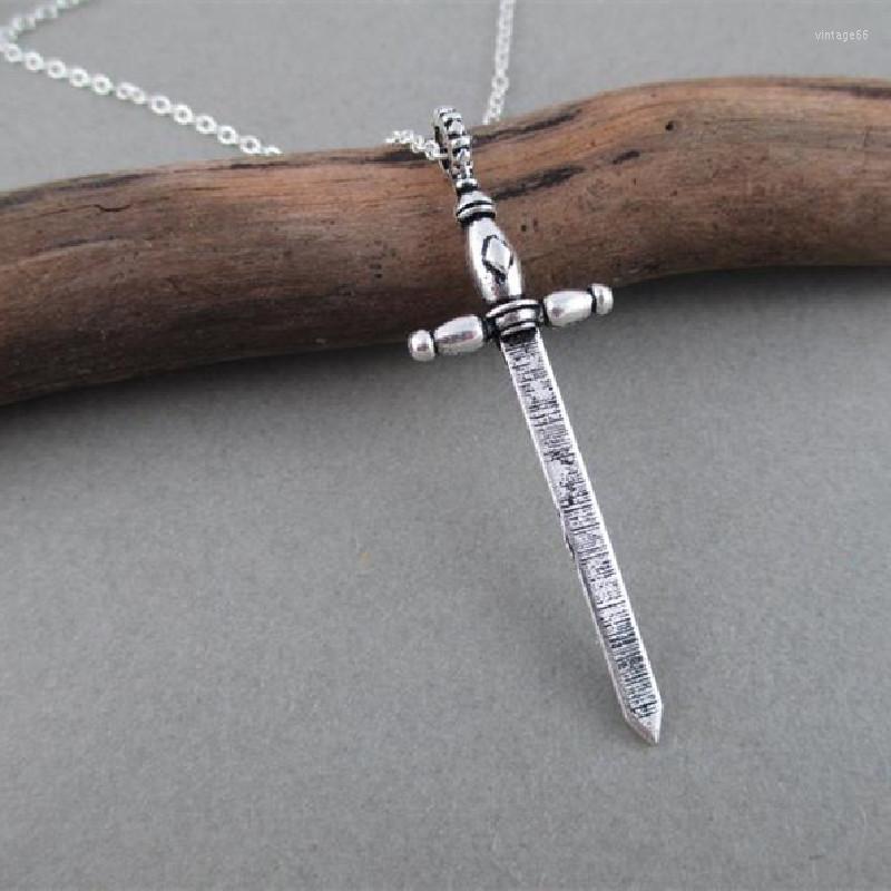 

Pendant Necklaces Sword Necklace Medieval Fantasy Unisex Jewelry Gifts Gothic Charm Punk Creative Delicacy Women Gift 202 Beautiful