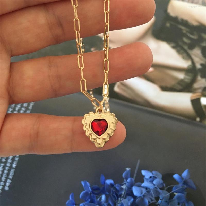 

Pendant Necklaces Lovely Gold Color Plating Heart Shape Red Stone Center Decorated Charm Link Chain Necklace For Women Girl Simple Gift