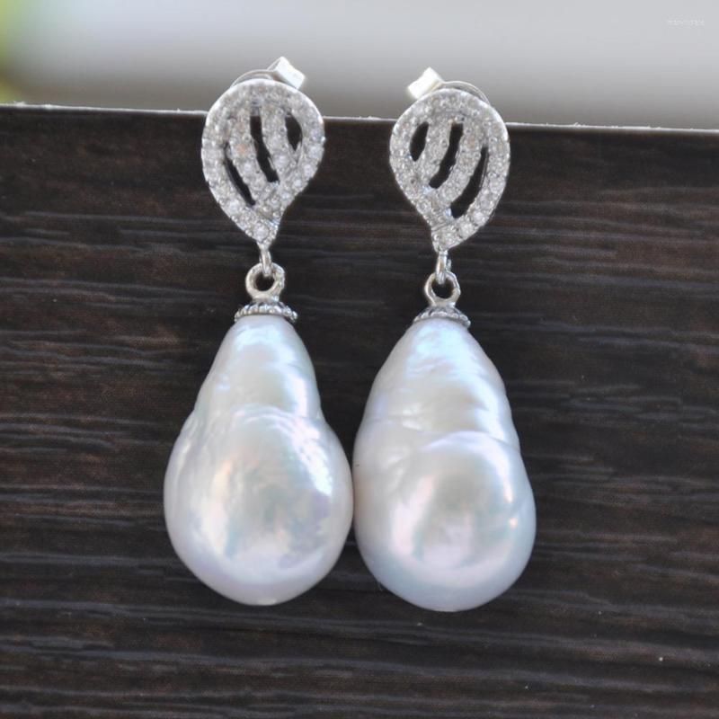 

Dangle Earrings Z10531 18x12mm White Baroque Drip Edison Keshi Pearl Earring CZ