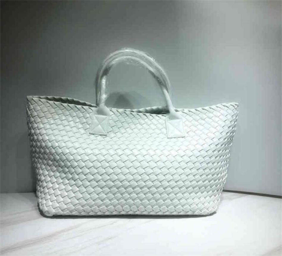 

Venetas Handbag Bottegav Woven women039s winter star hand woven leisure one shoulder portable large capacity vegetable basket b1874964, White