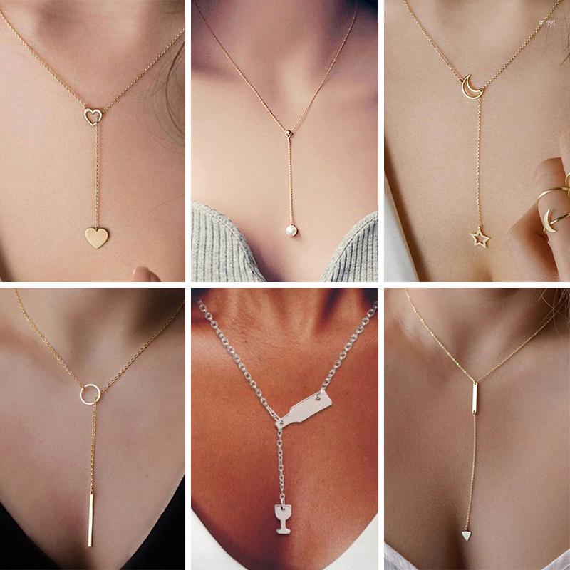 

Pendant Necklaces Simple Choker Necklace For Women Short Chain Moon Star Heart Wine Bottle Gift Ethnic Bohemian Charm Jewelry