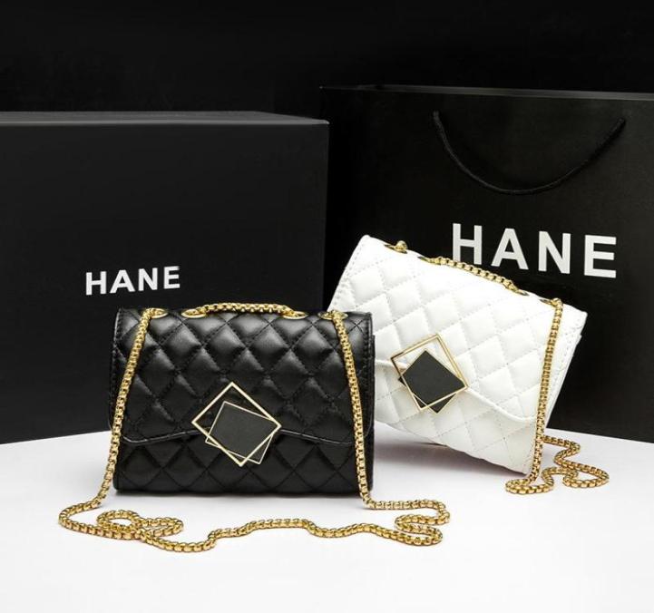 

Evening Bags Black Women039s Bag 2021 Small Compact Luxury White Metal Chain Designer Leather Shoulder Clamshell Design Crossbo9742159