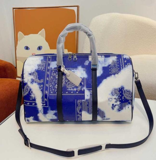 

high quality designer duffle bags men luggages Travelling fitness handBags Women large capacity luggage bag baggage waterproof pai2418234, Sky blue