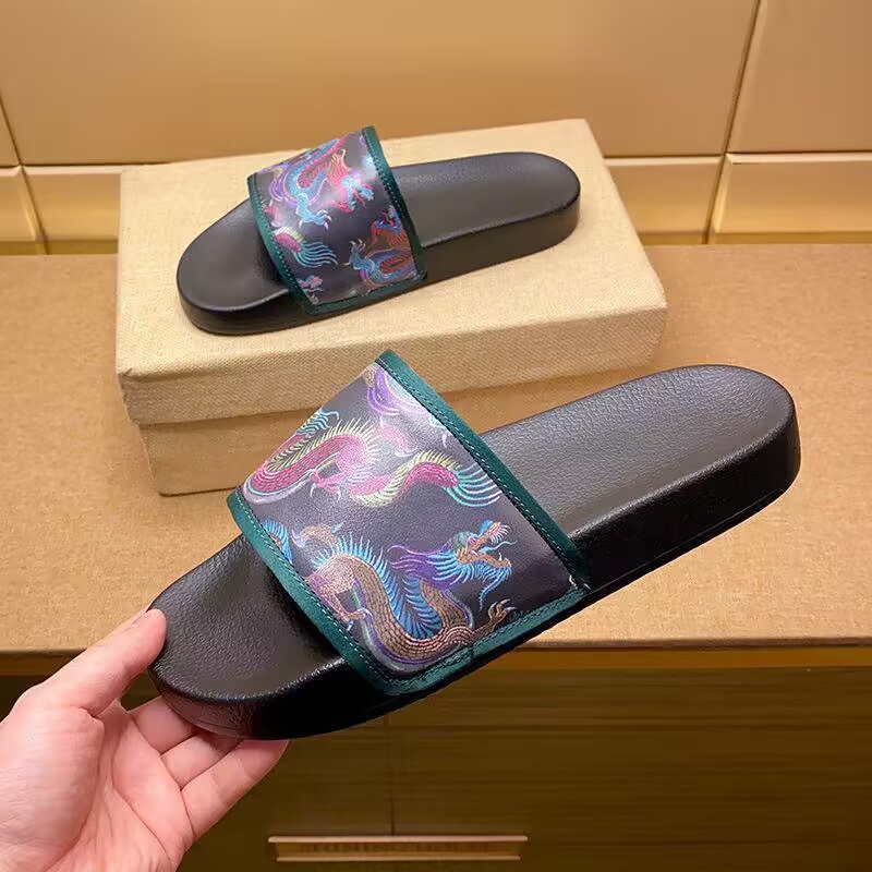 

2023 Men's Leather Slippers Home Mute Outdoor Comfort Non-Slip Personality Youth Shopping Beach Sandals, Black