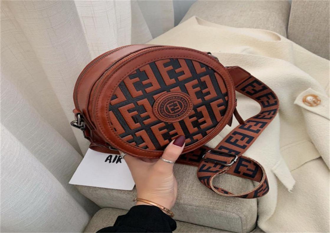 

2022 genuine leather Small round bag wallet fashion shoulder bag cowhide handbag presbyopic card holder purse evening bag mess8141082, Fuchsia