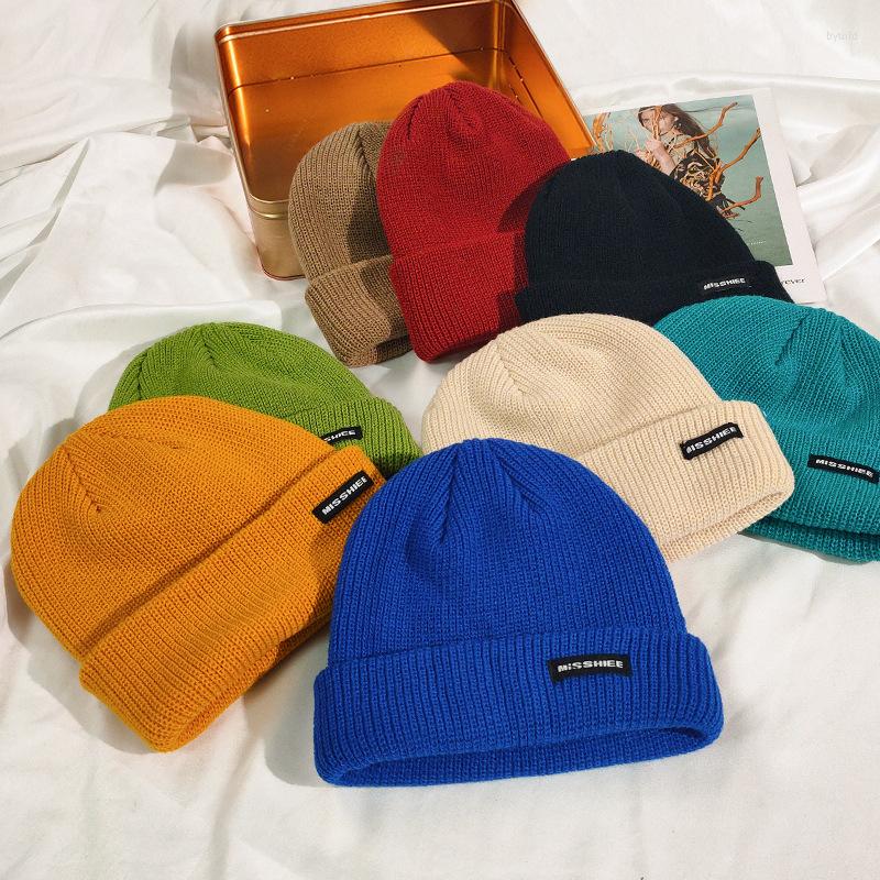 

Berets S34 Hat Men's And Women's Autumn Winter Knitted Woolen Cap Tide Brand Wild Japanese Patch Letter Melon Leather, S34-black