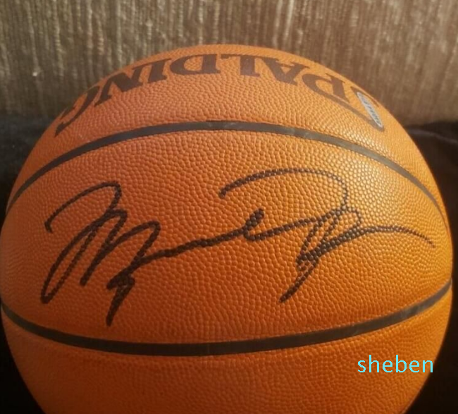 

LeBron curry Autographed Signed signatured signaturer auto Autograph Indoor/Outdoor collection sprots Basketball ball