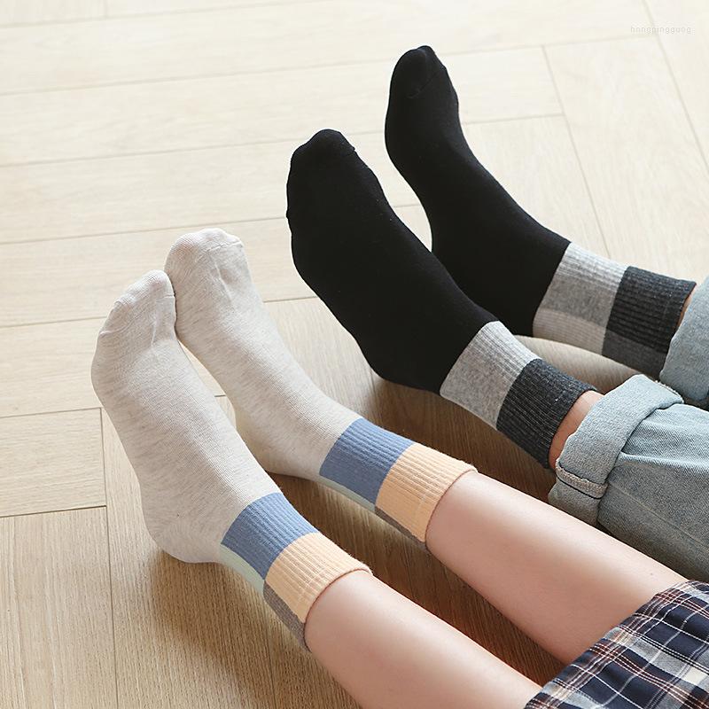 

Men's Socks Couples Mid-Tube Women's Autumn And Winter Breathable Cotton Splice Plaid Couple Ins Trend Wholesale, M9a05