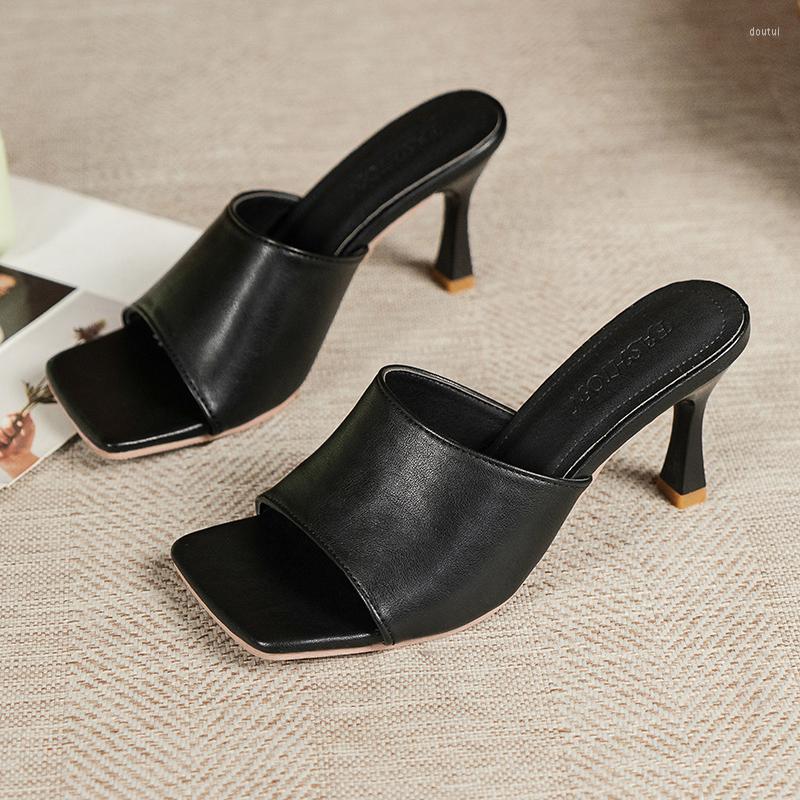 

Slippers 2023 Summer Solid Color For Women Outwardly Wearing Square Head Comfortable Leather Tops With High Heels, Black