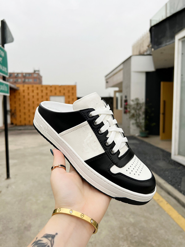 

Top Hot Womans shoe Leather Lace Up Men Fashion Sneakers White Black mens womens Luxury 0522, 02