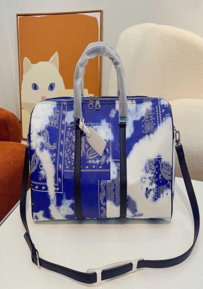 

high quality designer duffle bags men luggages Travelling fitness handBags Women large capacity luggage bag baggage waterproof pai8889556, Sky blue