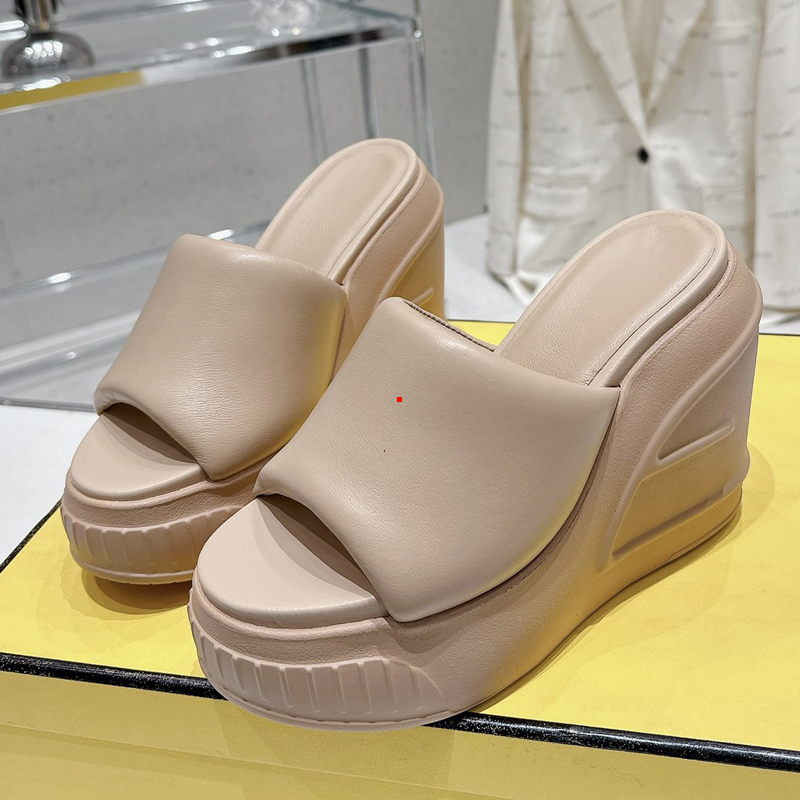 

2023 Fashion Luxuries Designers Summer Flat Slipper Sheepskin Diamond Lattice Women Designer Sandals Genuine Leather Shoes With Box -154, Picture color