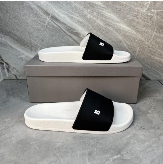 

526 Fashion slipper sliders Paris slides sandals slippers for men women WITH ORIGINAL BOX Hot Designer unisex beach flip fsAWSERWREW, A+