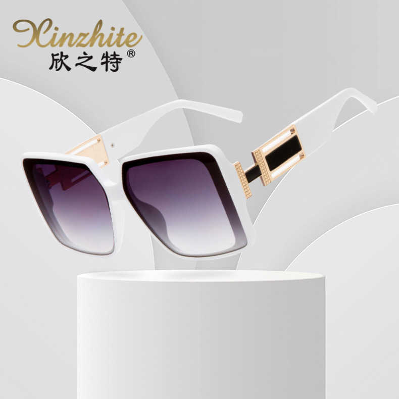 

2021 Fashion Square men's and women's fashion street Sunglasses personalized metal decorative eyes