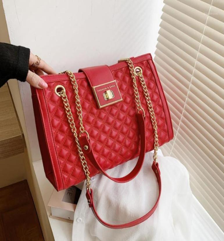 

Lattice Big Tote Bag 2021 Fashion High Quality Leather Women039s Designer Handbag Capacity Chain Shoulder Messenger1076686, Black