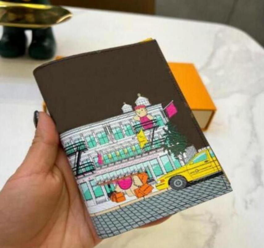 

Womens Designer Card Holder PASSPORT COVER Fashion luxury business Protection Case Trendy Credit Mens Wallet Brown Iconic2026562, Grey