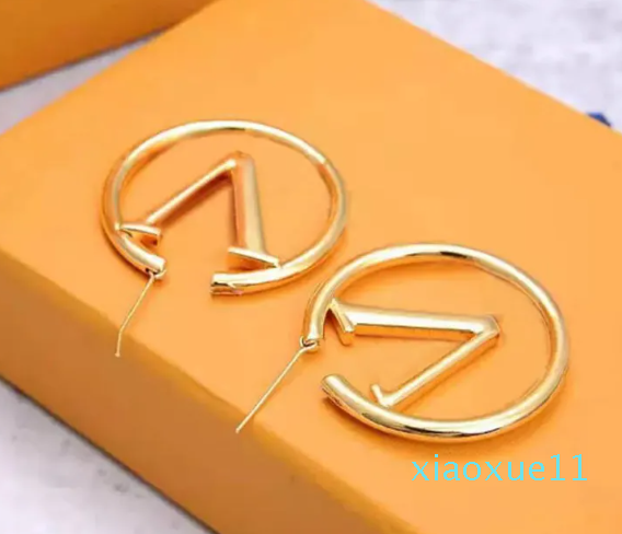 

Luxury big gold hoop earrings for lady women 4cm orrous girls ear studs set Designer Jewelry earring Valentine's Day Gift engagement for Bride